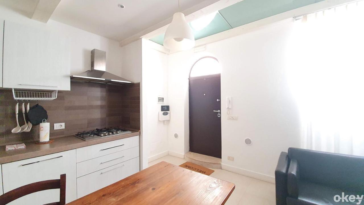 Urban Cottage - Casa Vacanze バーリ エクステリア 写真