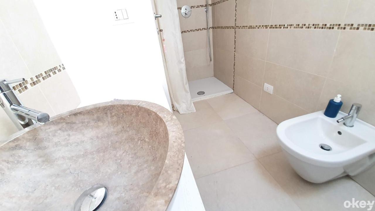 Urban Cottage - Casa Vacanze バーリ エクステリア 写真