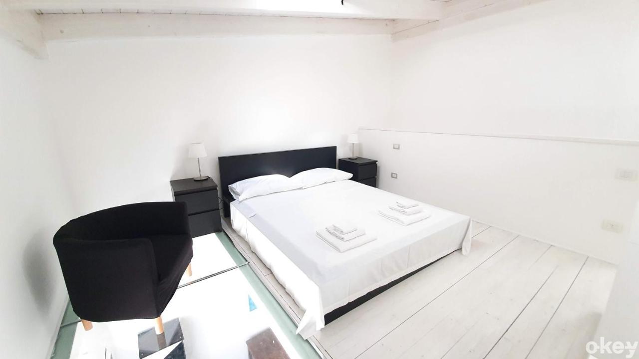 Urban Cottage - Casa Vacanze バーリ エクステリア 写真